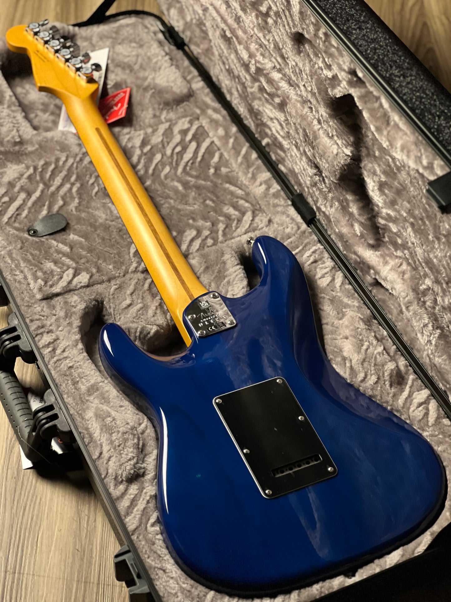 Fender American Ultra Limited Edition Stratocaster with Ebony FB in Denim Burst US23002770