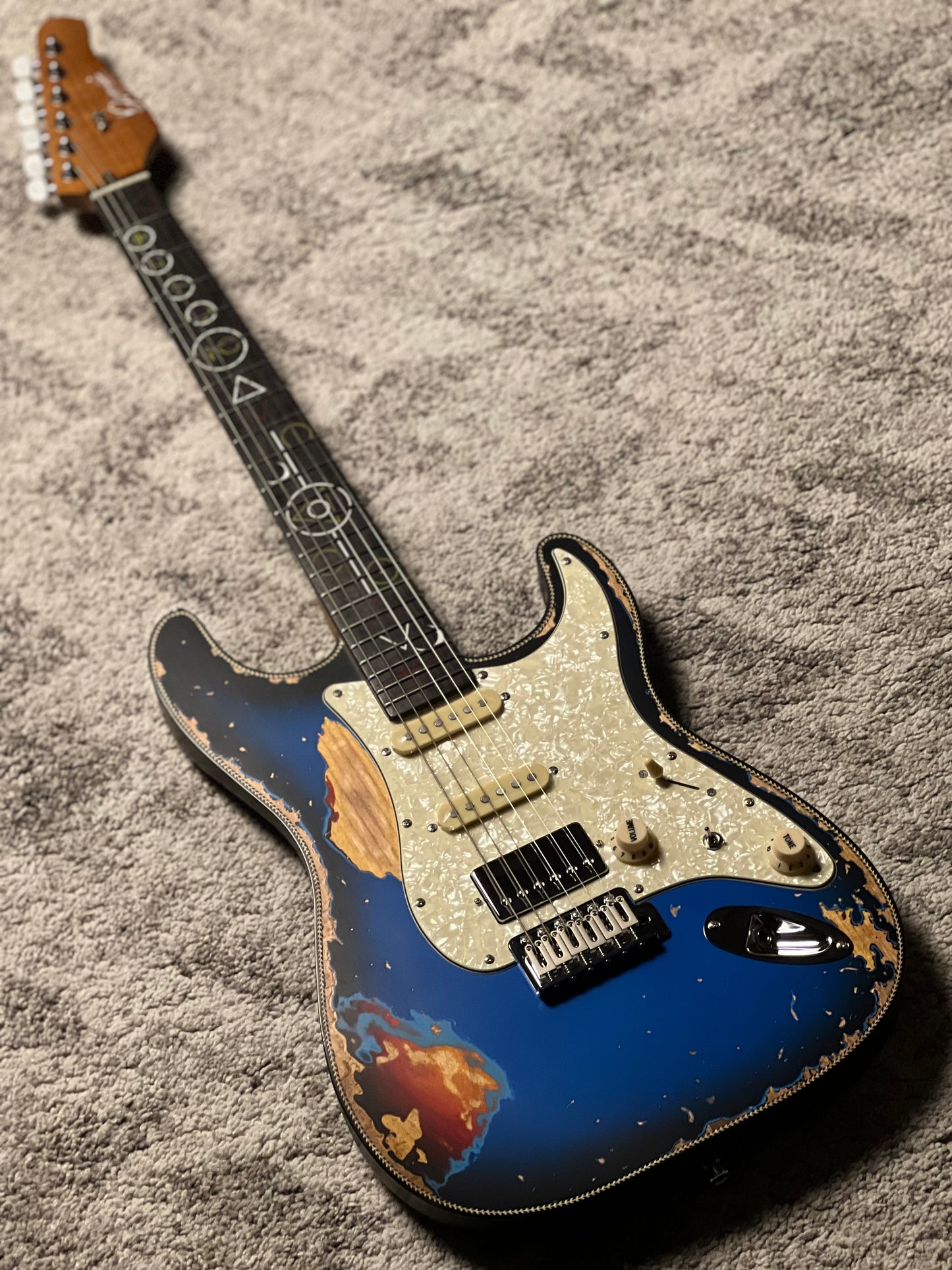 Dhatarattha Classic DST HSS in Blue Burst Over Sunburst with Rosewood FB and Sacred Geometry Artwork Inlay