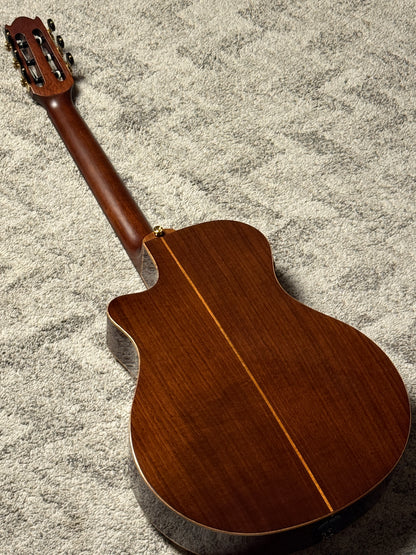 Yamaha NTX5 Acoustic-electric Nylon String Guitar