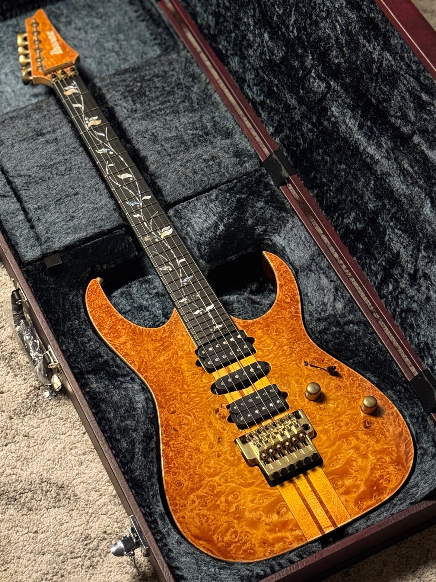 Ibanez Japan Custom Shop Visions IV1RG with Ebony FB in Amber I25306