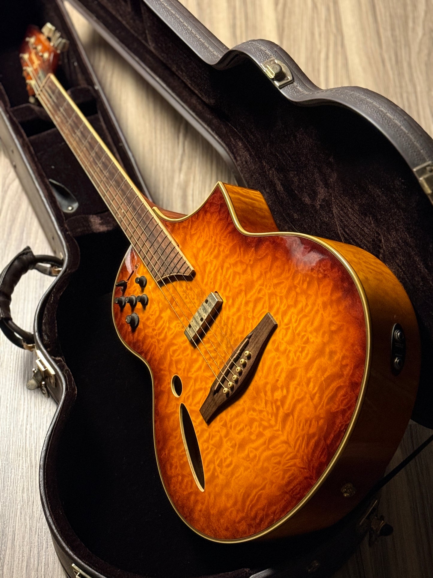 Ibanez MSC650VV Montage Series Hybrid in Vintage Violin Finish with Hardshell Case SQ09E09821