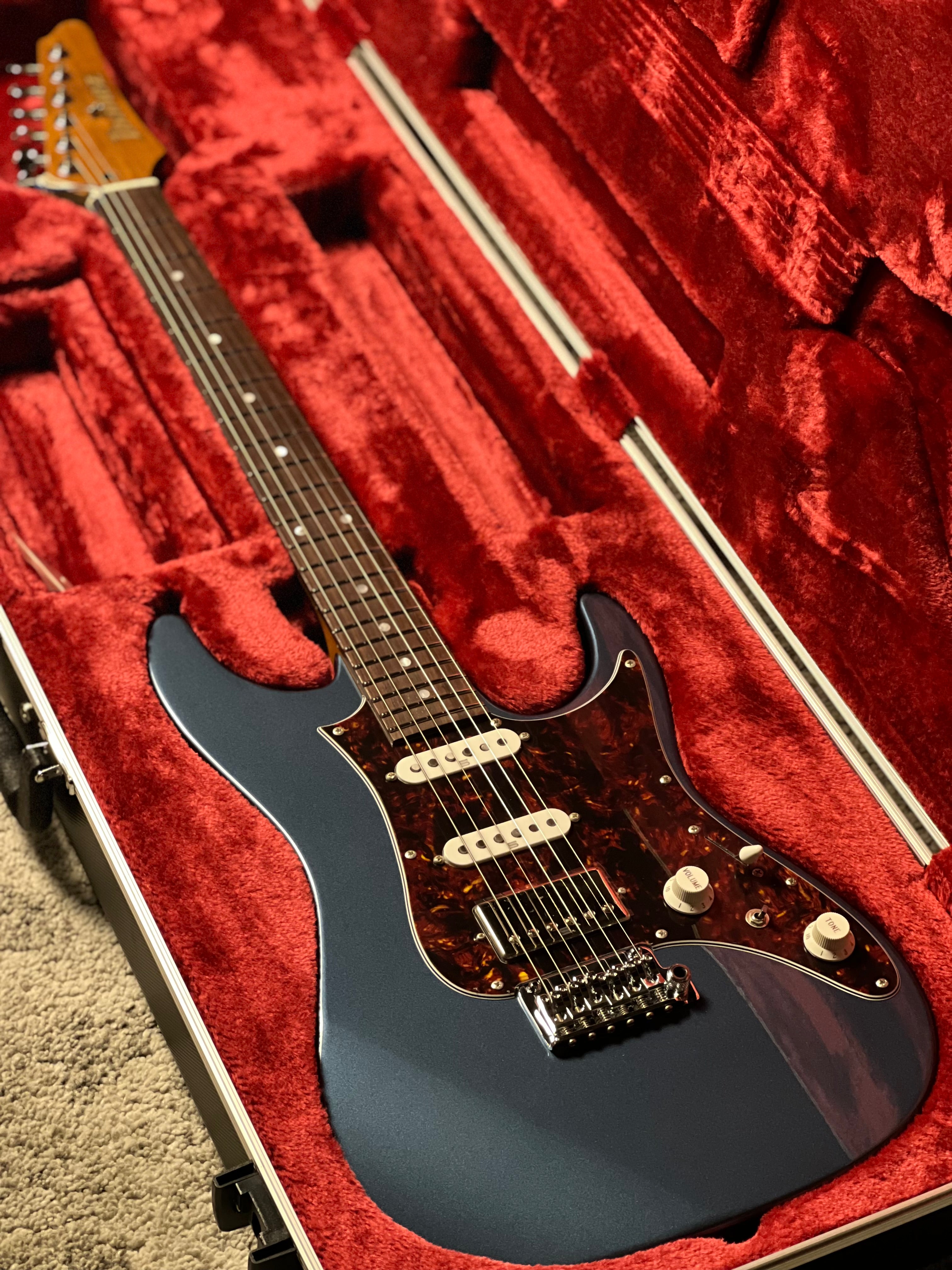 Ibanez Prestige AZ2204N in Prussian Blue Metallic F2530007