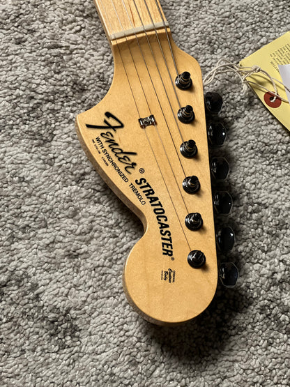 Fender MIJ Limited Stratocaster with Maple FB in Blue Flower JD25026963