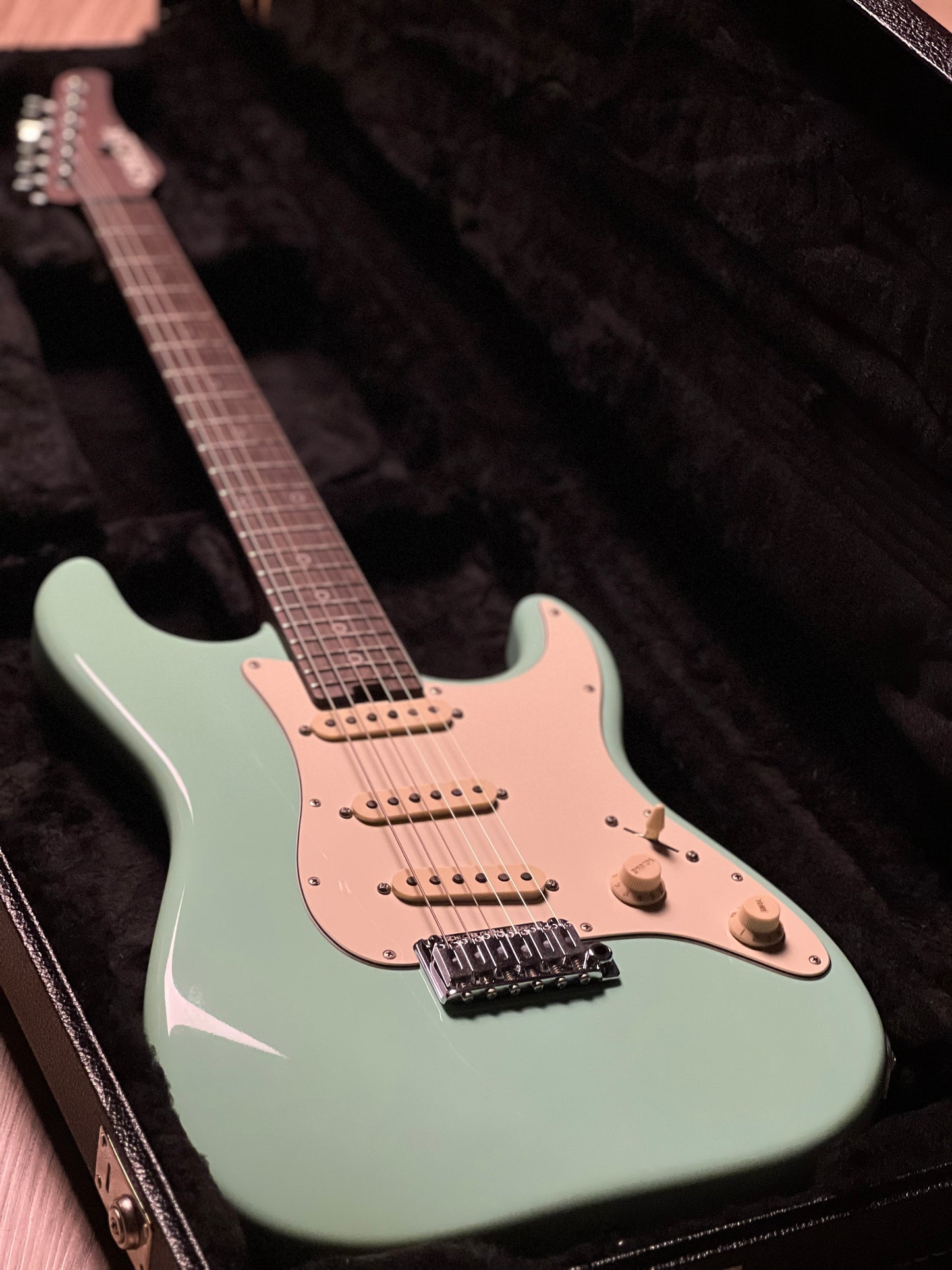 Schecter USA Signature Nick Johnston Signature - Atomic Green 19-03019