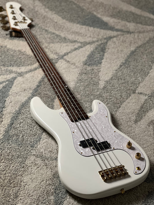 SQOE SPB659 in White
