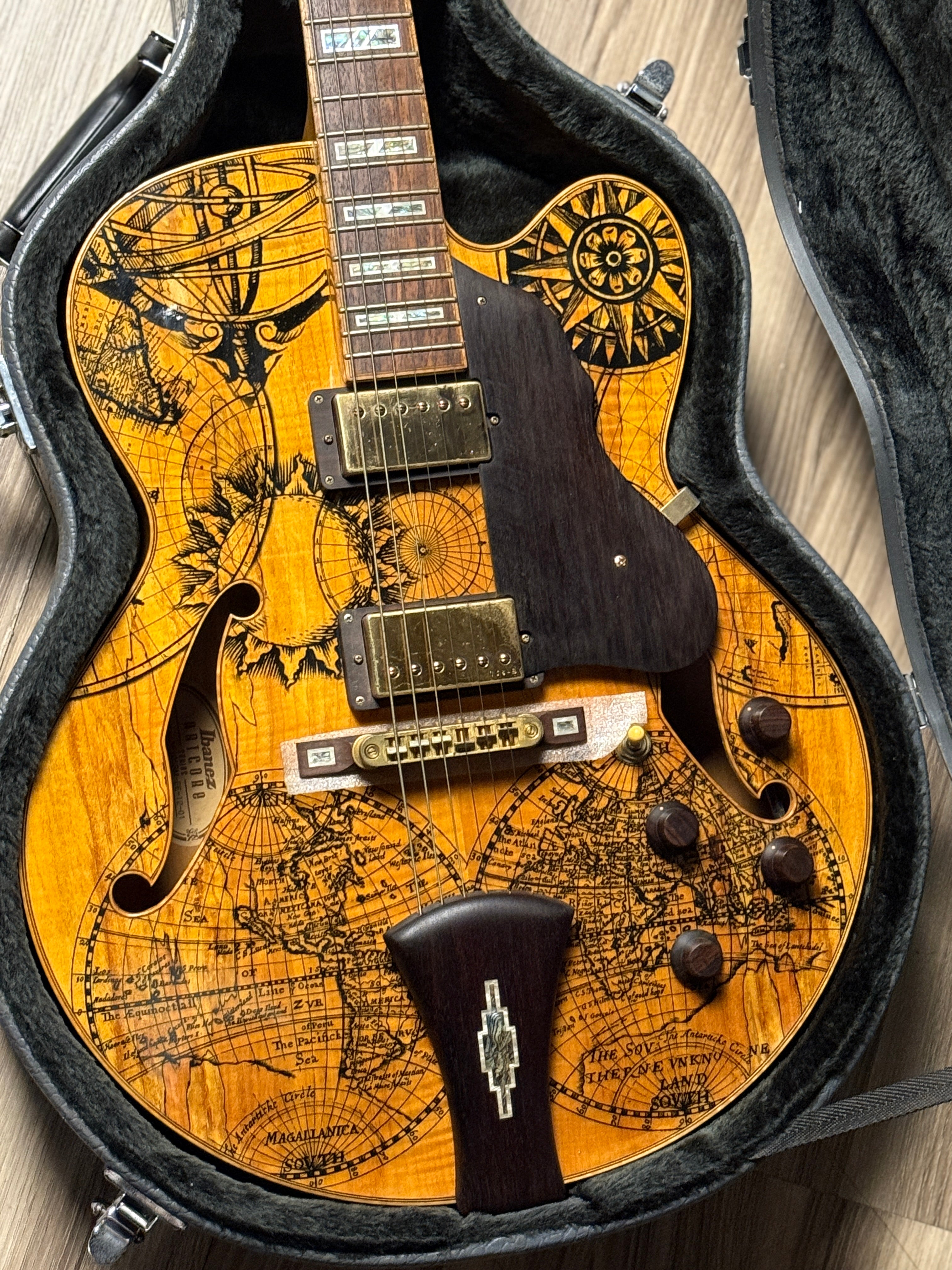 Ibanez AF105SM EE in Exotic Explorer with Hardshell Case S08125686