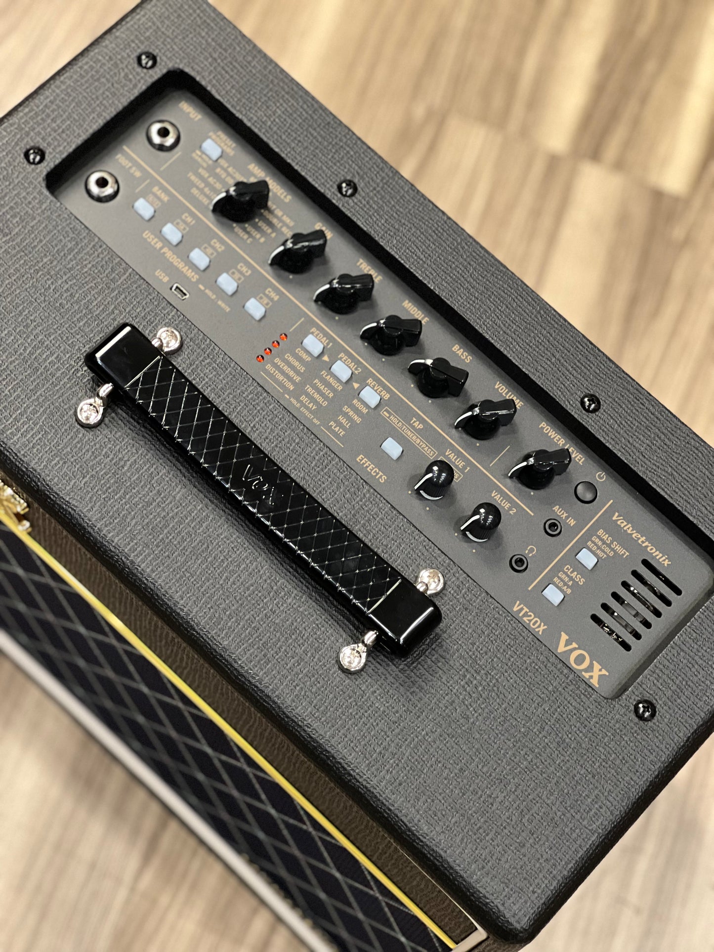 VOX VT20X Classic Blue Modeling Electric Guitar Amplifier