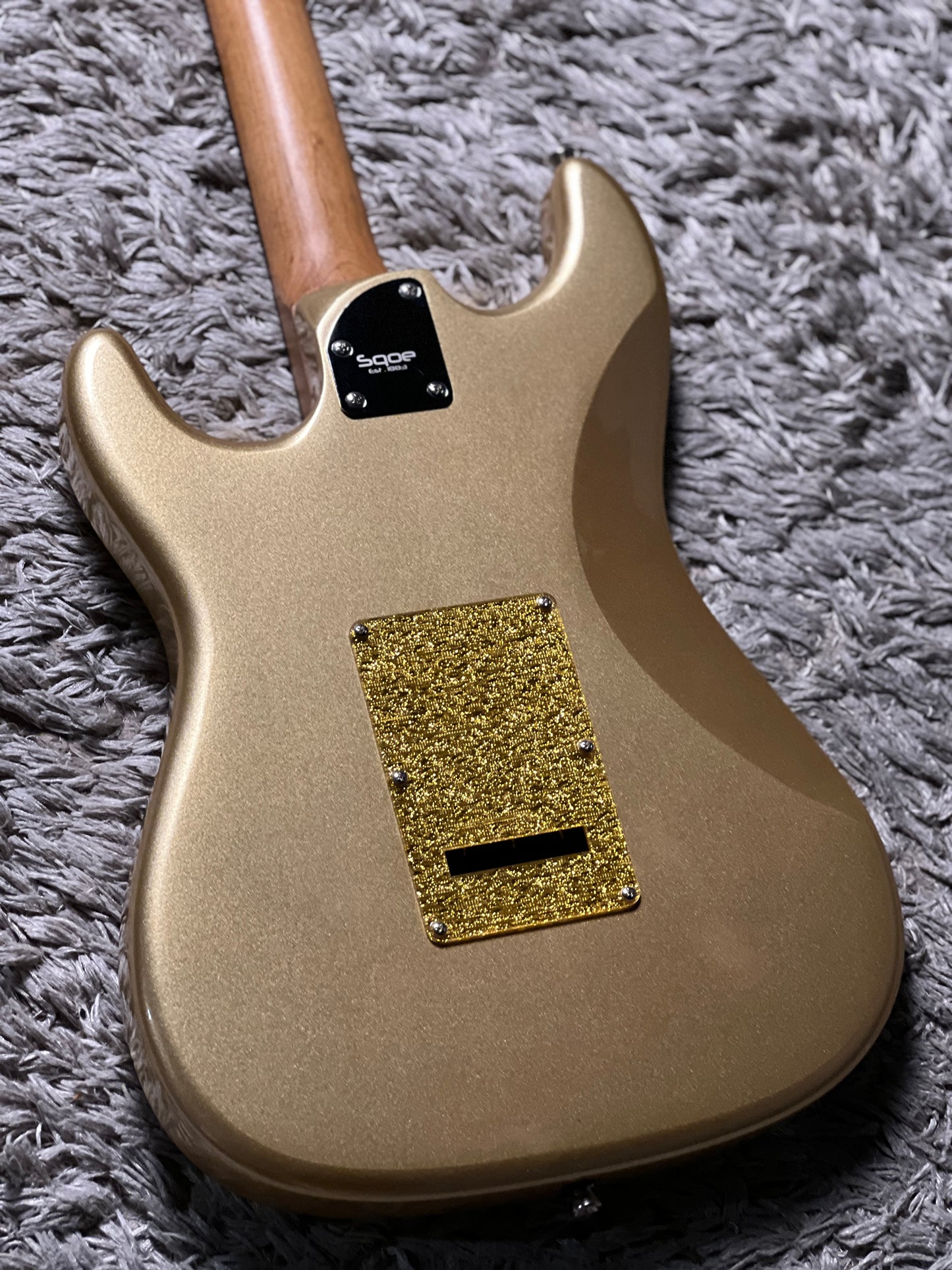 SQOE SEST700 HSS Roasted Maple Series in Aztec Gold Limited Edition