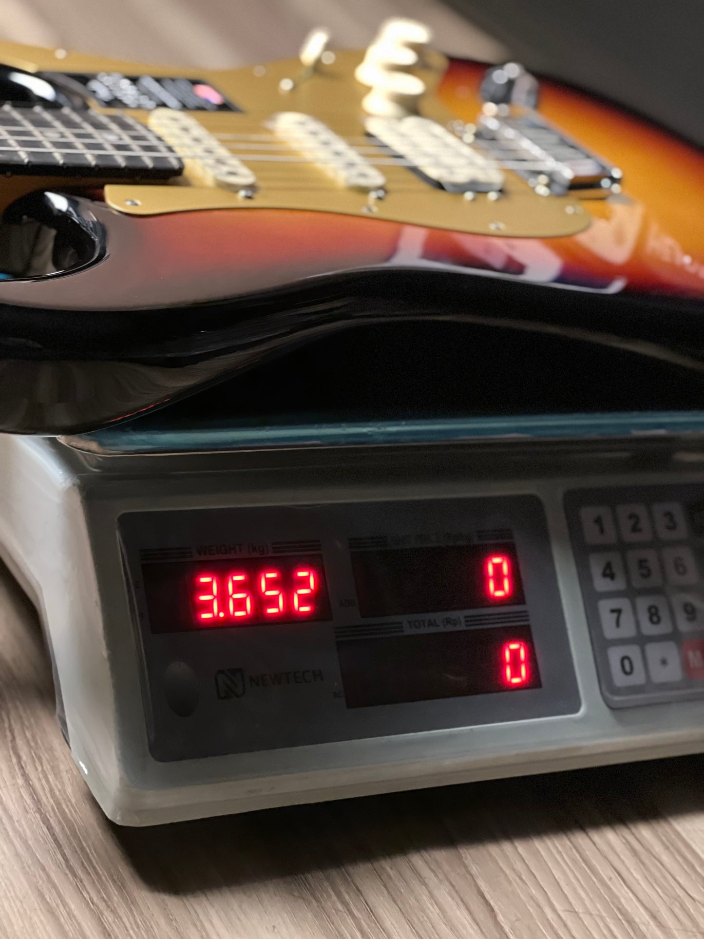 Fender American Ultra II Stratocaster HSS with Ebony FB in Ultraburst US240042659