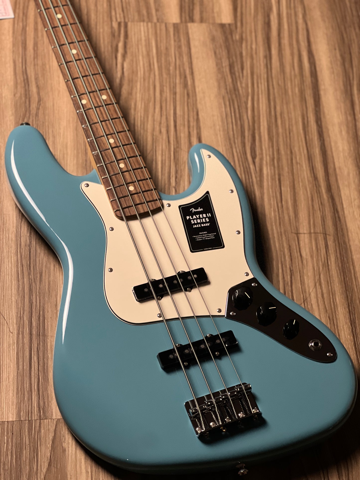 Fender Player II Jazz Bass With RW FB In Aquatone Blue