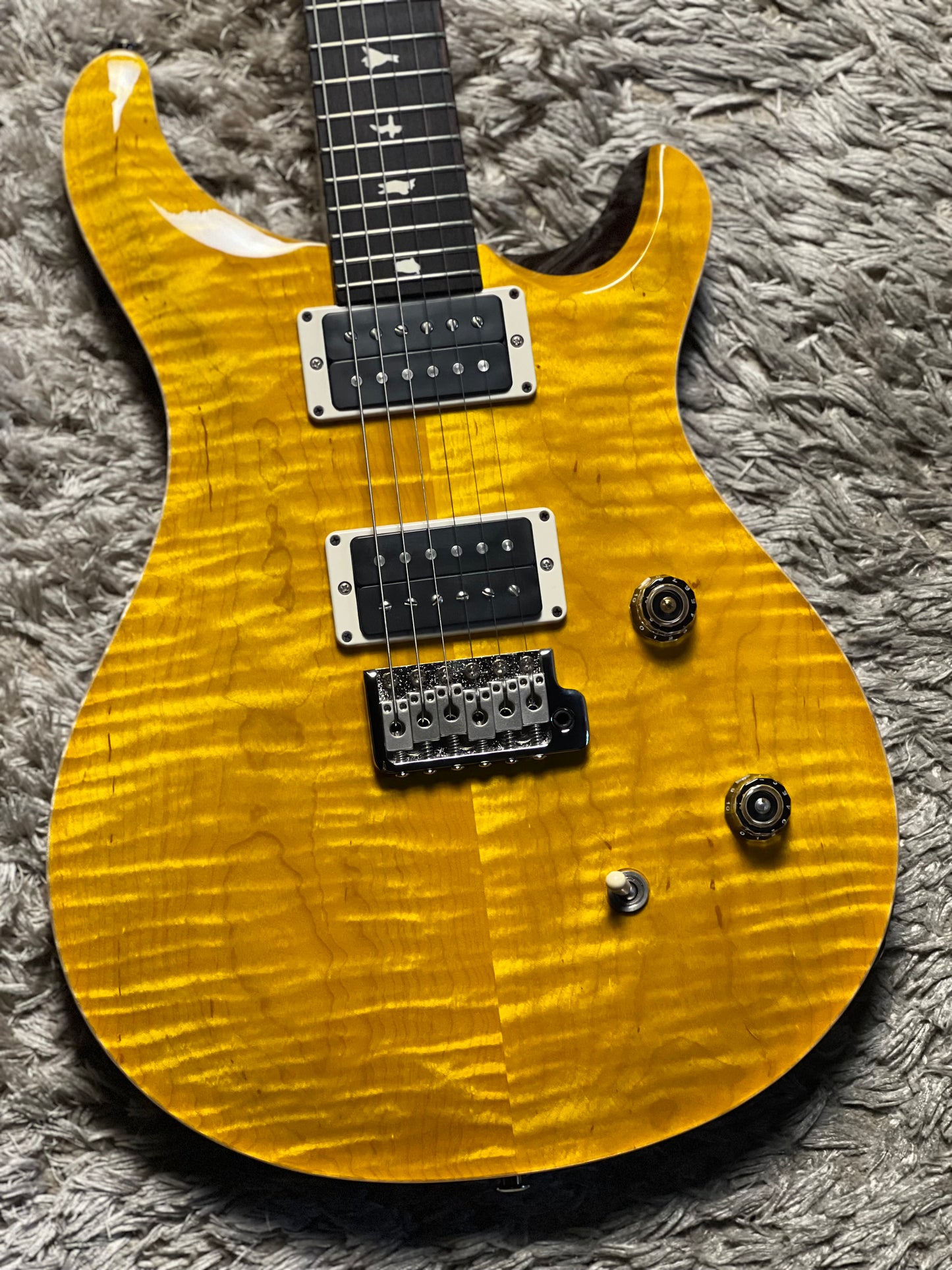 PRS CE 24 Custom Color Santana Yellow 0427520