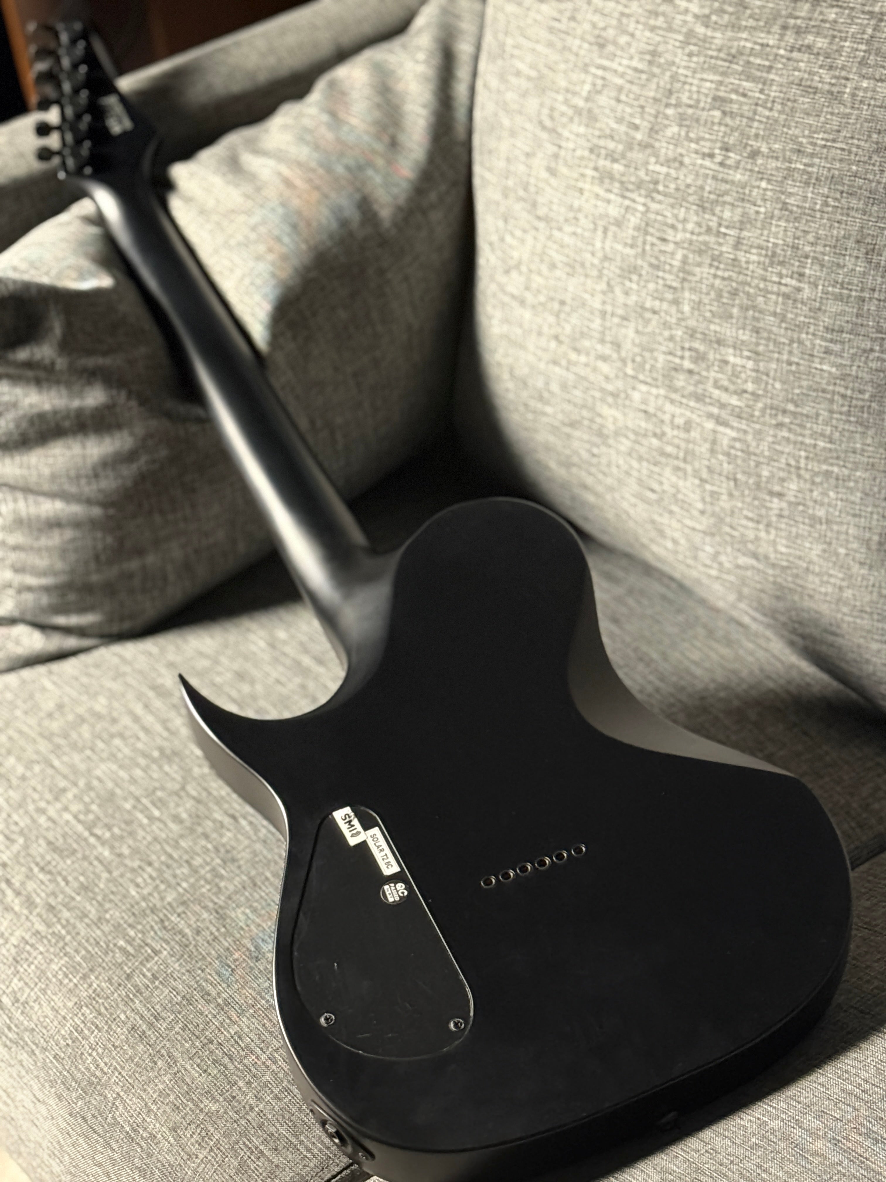 Solar T2.6C in Carbon Black Matte – nafiriguitar.com