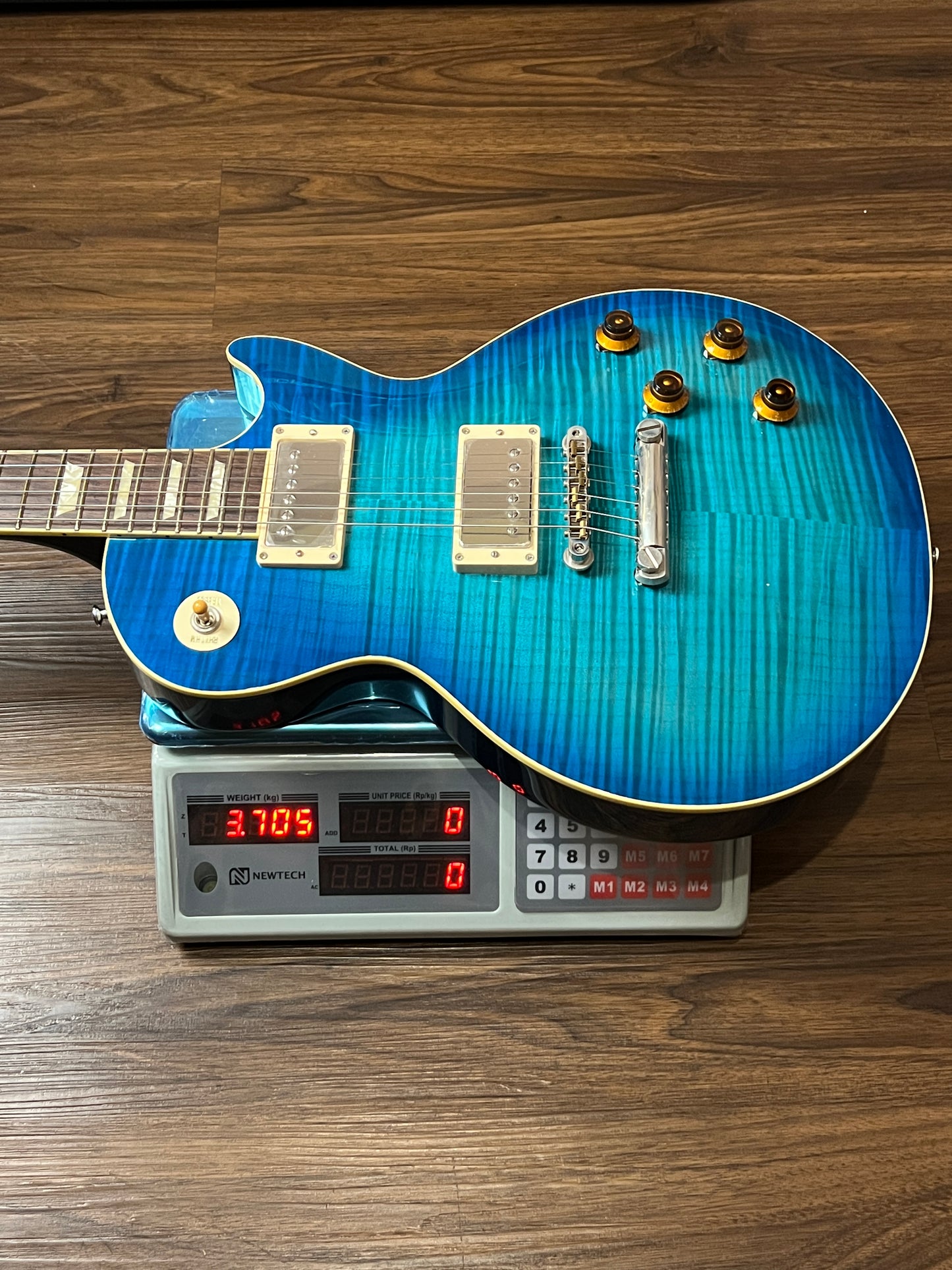 Tokai Love Rock Custom Shop LS-200F 5A OBB Premium Series 5A Solid Flame Top Ocean Blue Burst 2246468