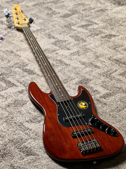 Sire Marcus Miller Bass V3-5 String 2nd Generation in Mahogany