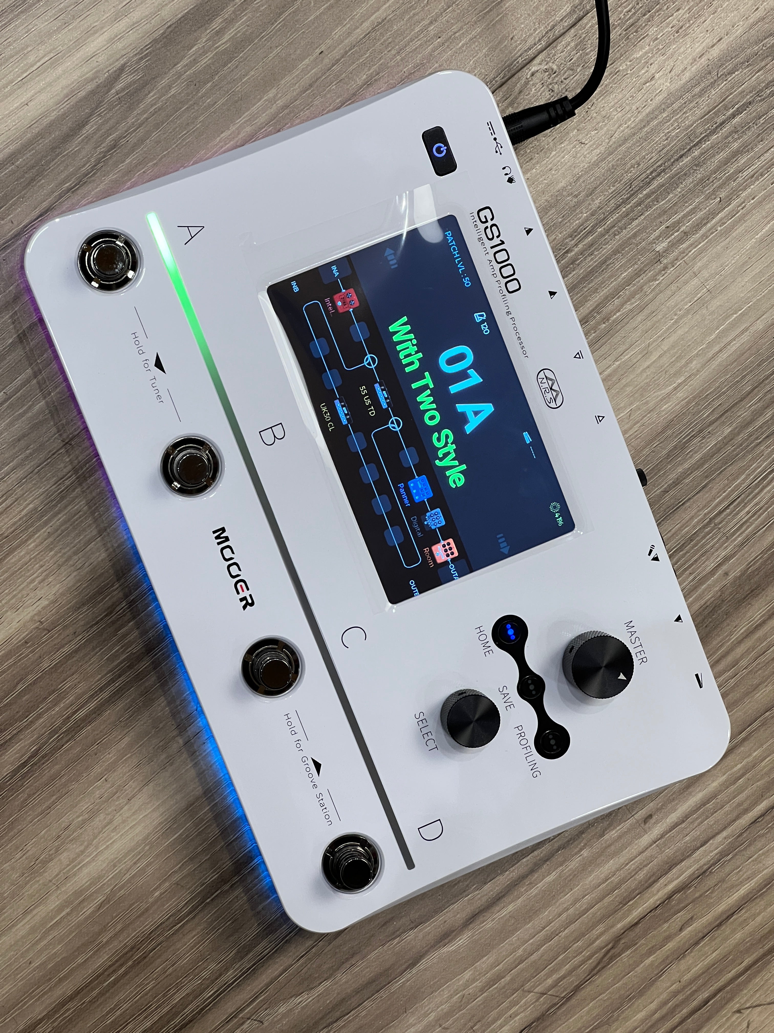 Mooer GS1000 Intelligent Amp Profiling Processor Multi-Effects