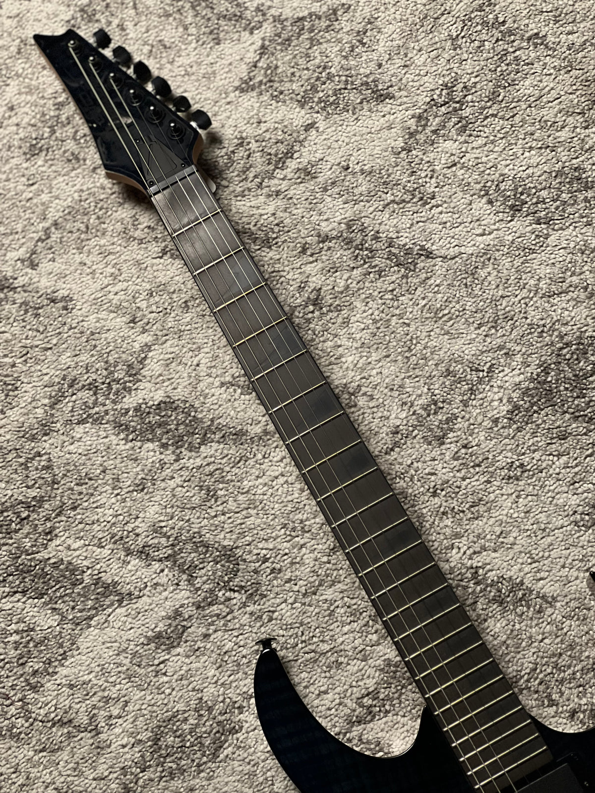 Ibanez GRGR221FA-TDK in Transparent Indigo Black