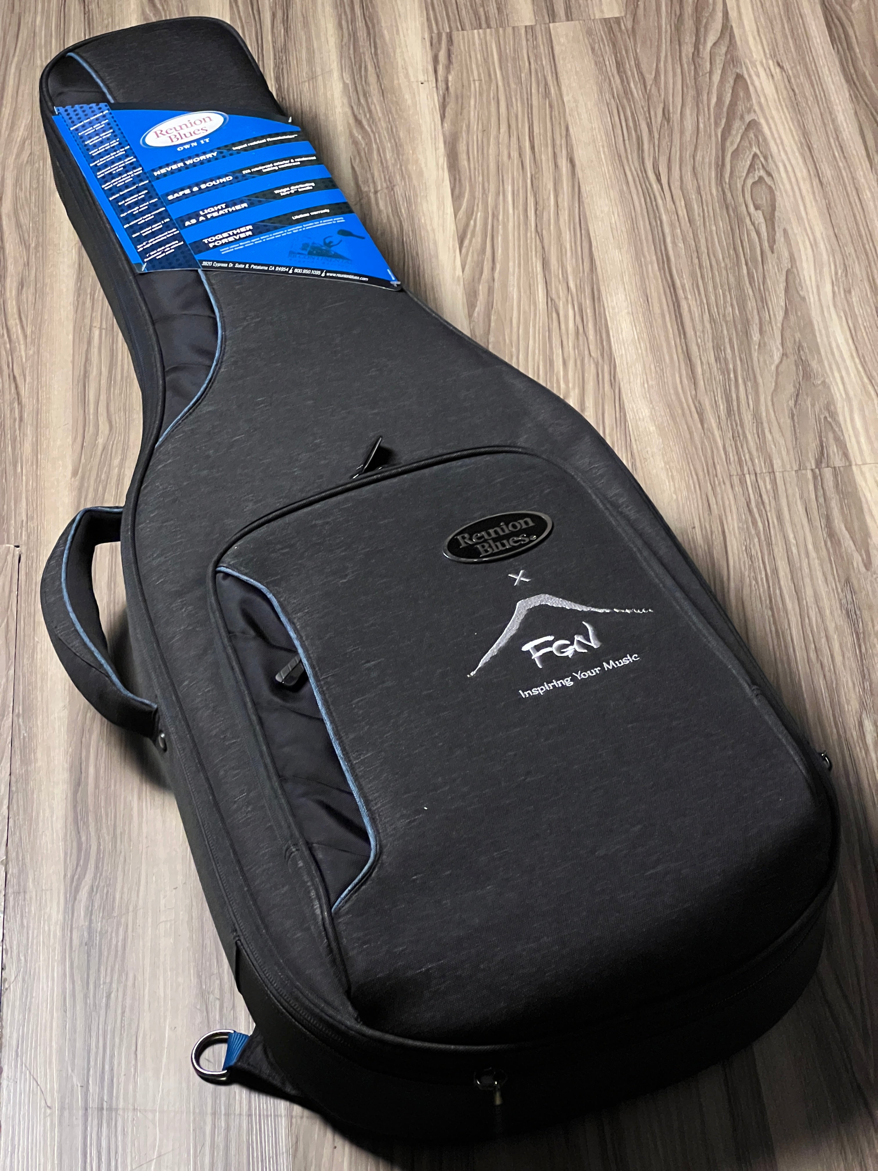 Fujigen FGN JMY3-ASH-E Mythic J-standard in Open Pore Black