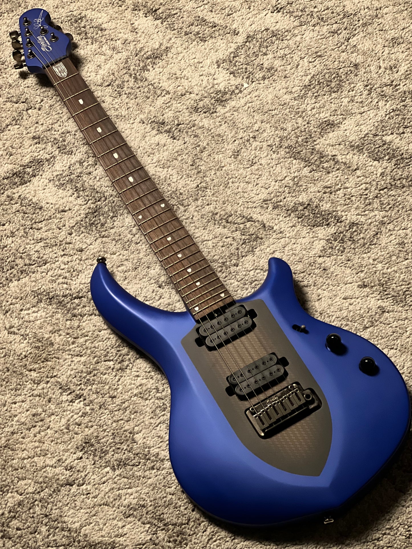 Sterling by Music Man MAJ100-SSP John Petrucci Majesty w/Bag in Siberian Sapphire 230506801