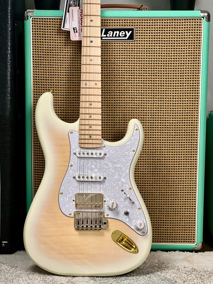 Soloking MS-1 FM Artisan พร้อมคอเปลวไฟย่างใน Nafiri Special Run สีแดงใส JESCAR 
