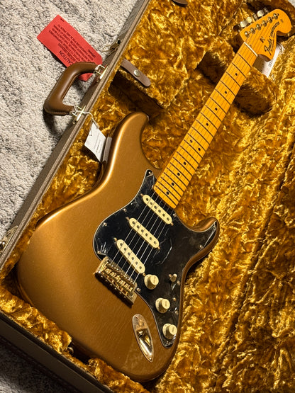 Fender Limited Edition Bruno Mars Stratocaster with Maple FB in Mars Mocha US23065234
