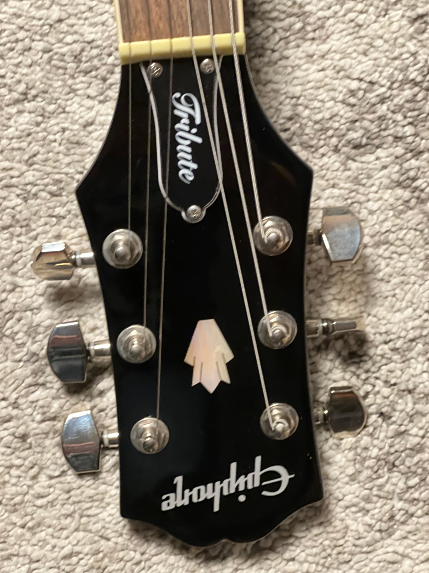 Epiphone SG Tribute Plus in Cherry Burst