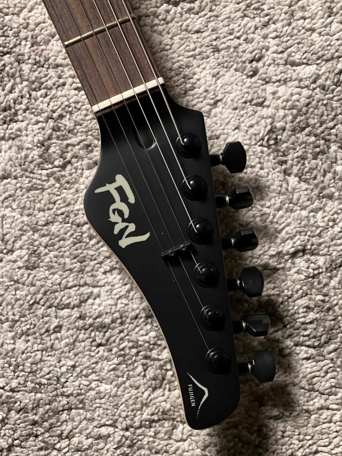 Fujigen FGN Iliad JIL2-ASH-DE664-R/OPB in Open Pore Black K230478