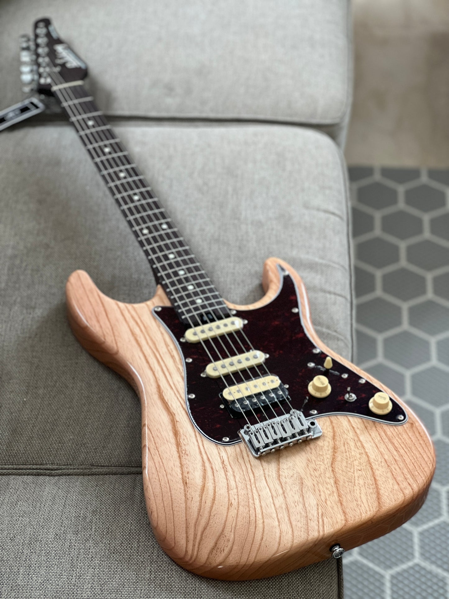 Soloking MS-1 Classic ASH สีเหลืองธรรมชาติ พร้อมชิ้นเดียว Rosewood Neck Nafiri Special Run 