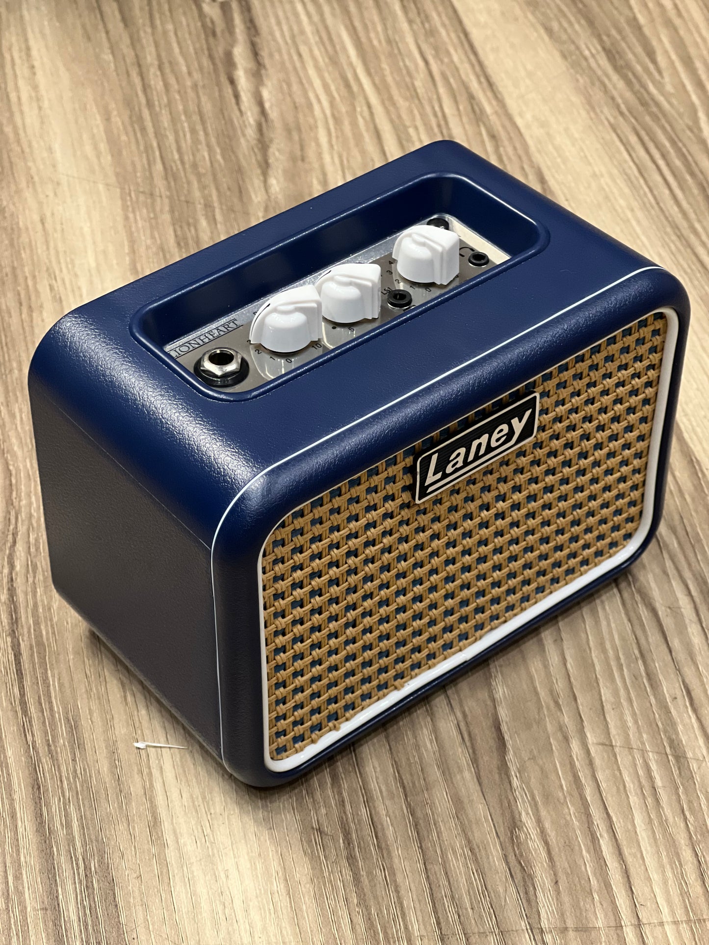 Laney Mini-Lion Guitar Combo Ampli Battery Powered