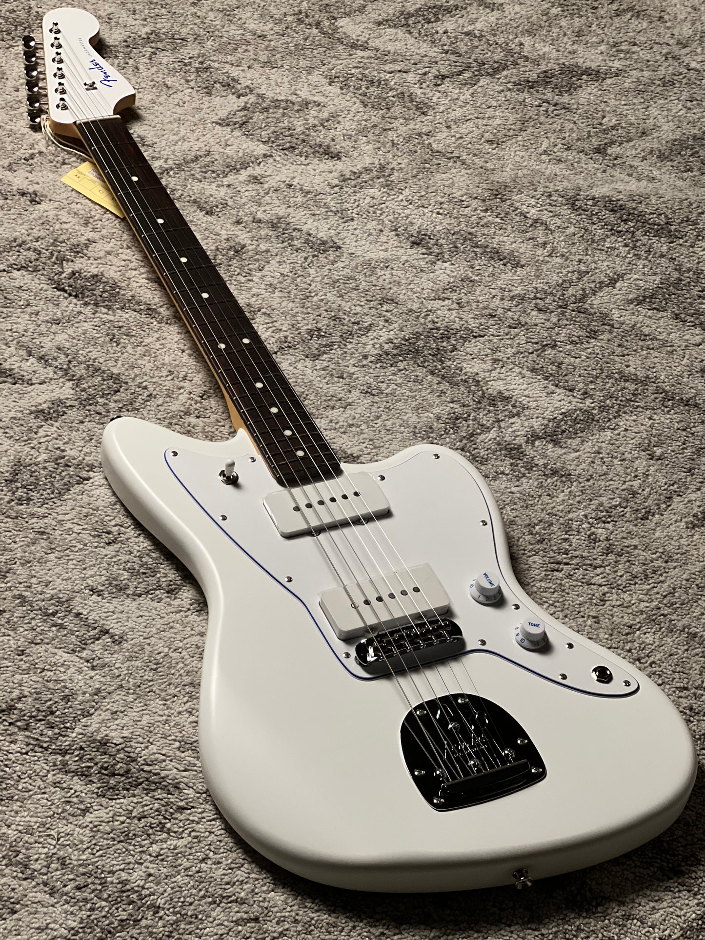 Fender MIJ Limited Jazzmaster with RW FB in Blanc JD25023294