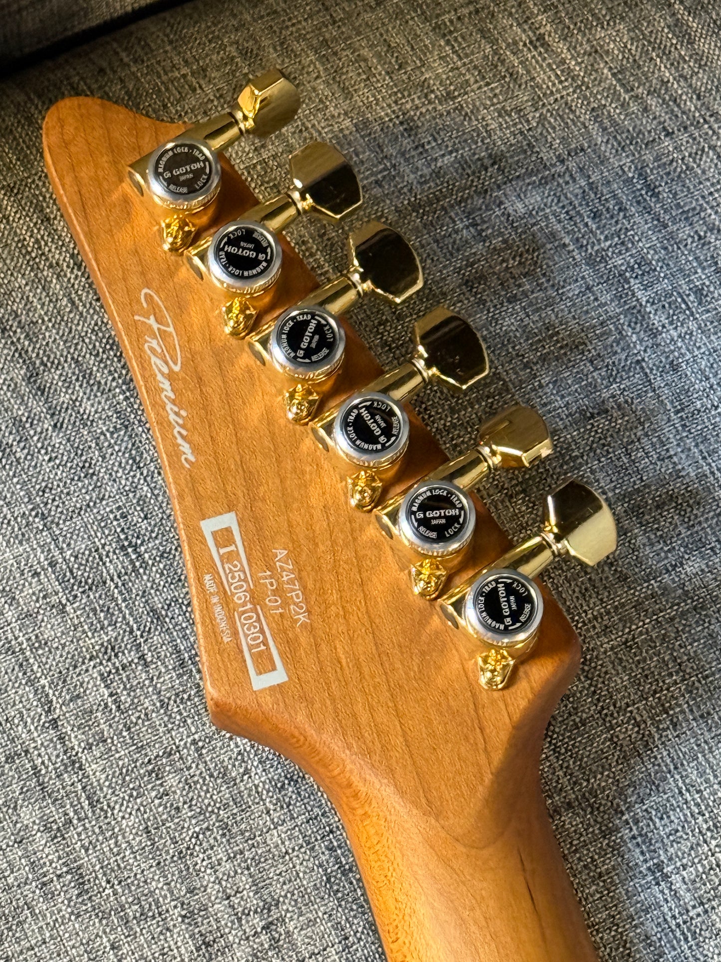 Ibanez Premium AZ47P2K-DEB in Dragon Eye Burst 250610301 (USED)