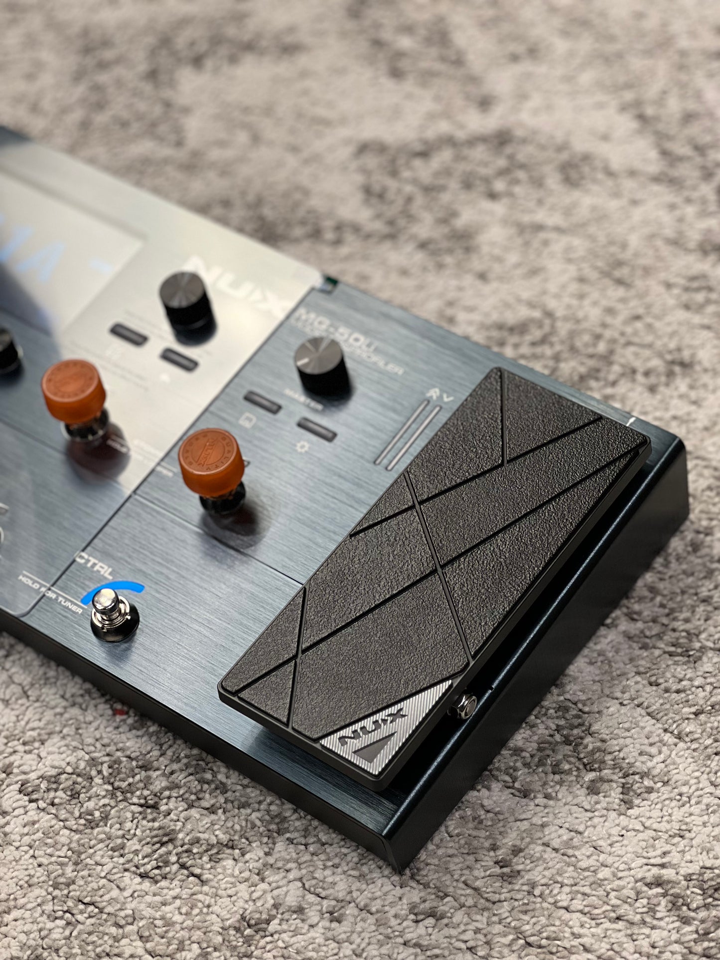 NUX MG-50Li Amp Modeler and Guitar Effects Processor