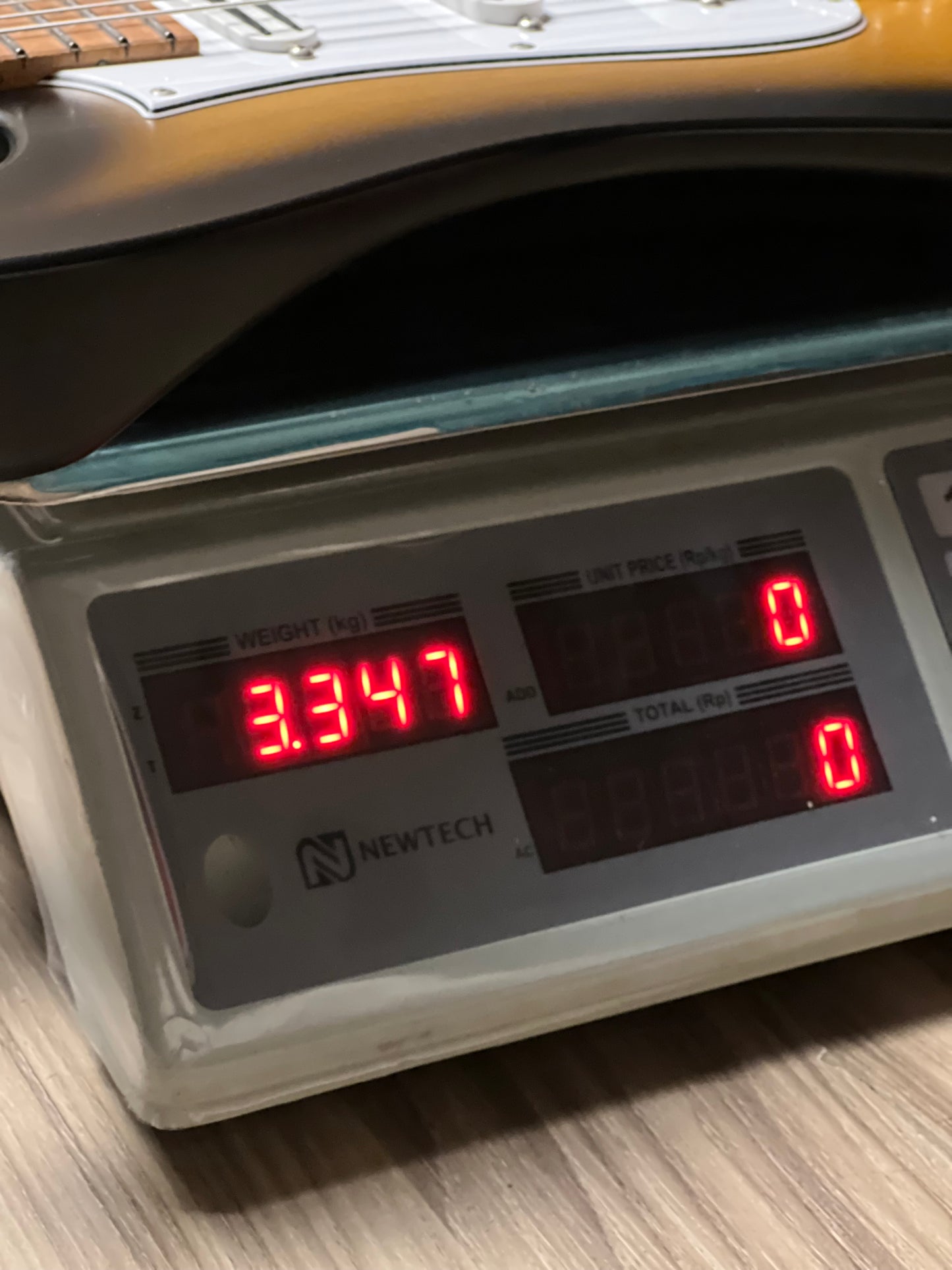 Ibanez Andy Timmons Signature ATZ100 - Sunburst Flat F2415665