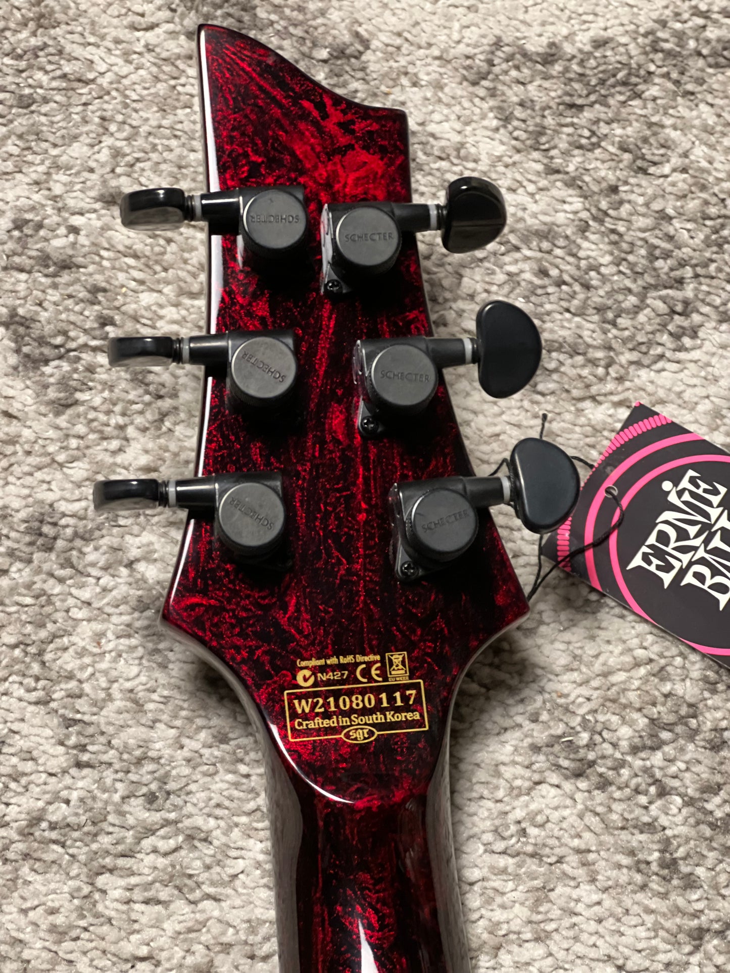 Schecter C-1 Silver Mountain - Blood Moon W21080117