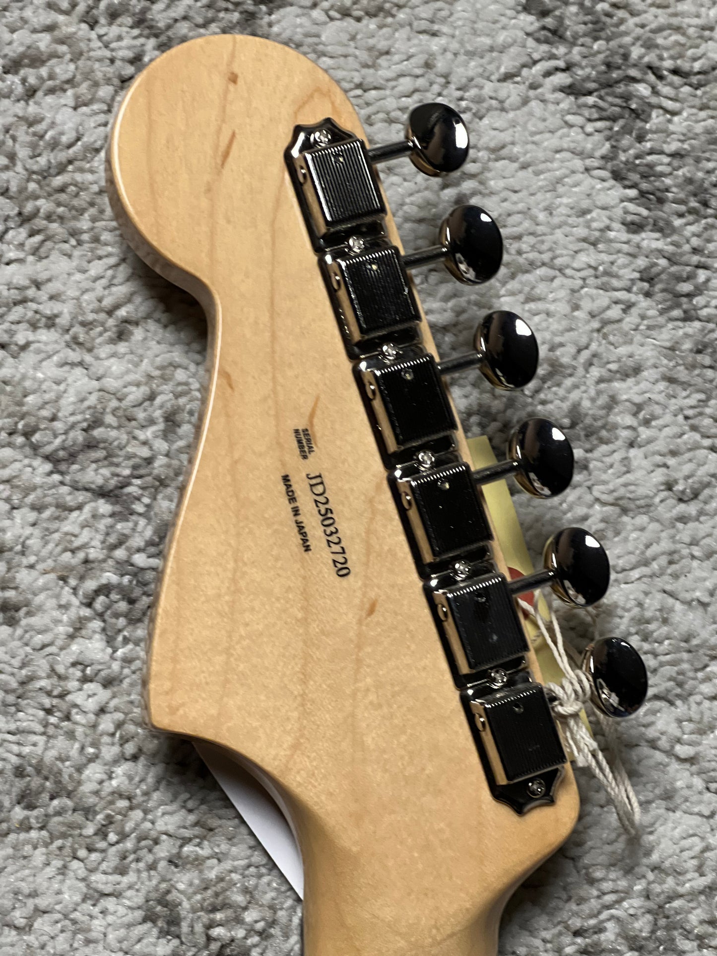 Fender Japan Traditional 60s Jazzmaster with RW FB in 3-Color Sunburst JD25032720