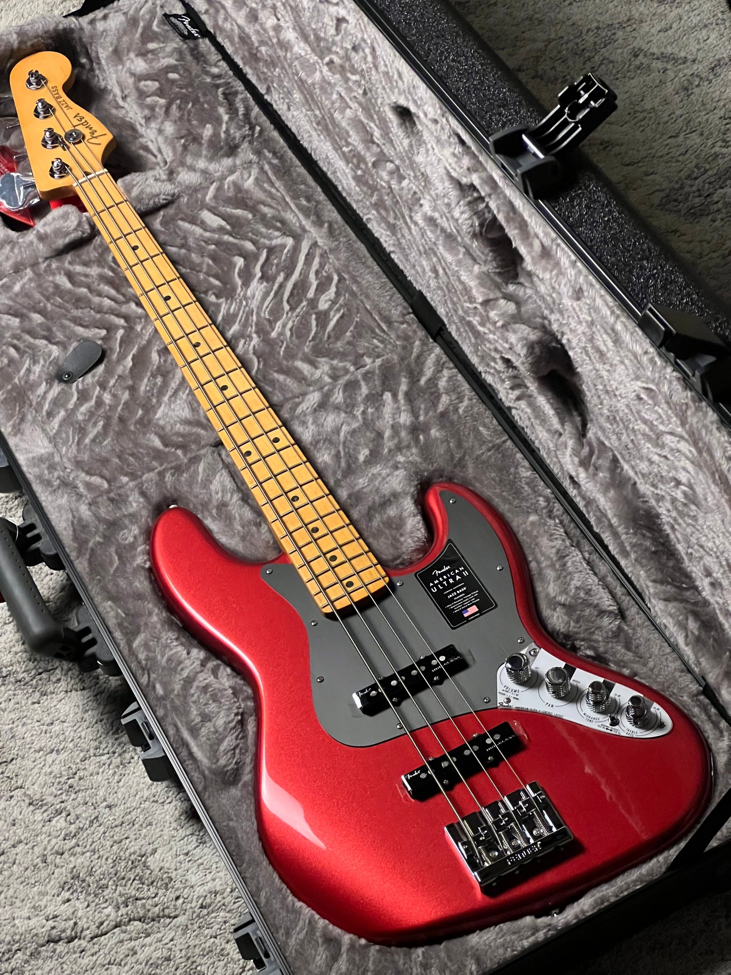 Fender American Ultra II Jazz Bass with Maple FB in Sinister Red