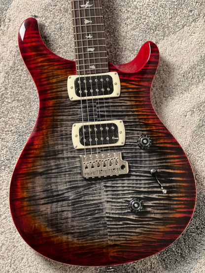PRS SE Custom 24 Flame in Charcoal Cherry Burst