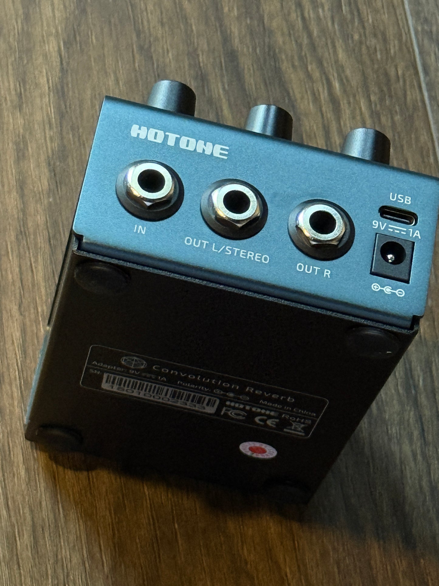 Hotone NC-200 Verbera Convolution Reverb Pedal