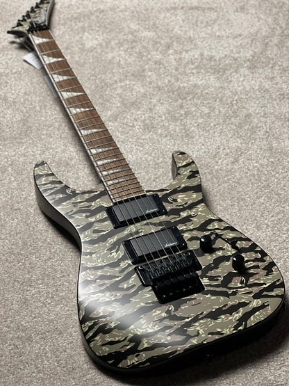 Jackson X Series Soloist SLX DX Camo with Laurel FB in Tiger Jungle Camo (USED)