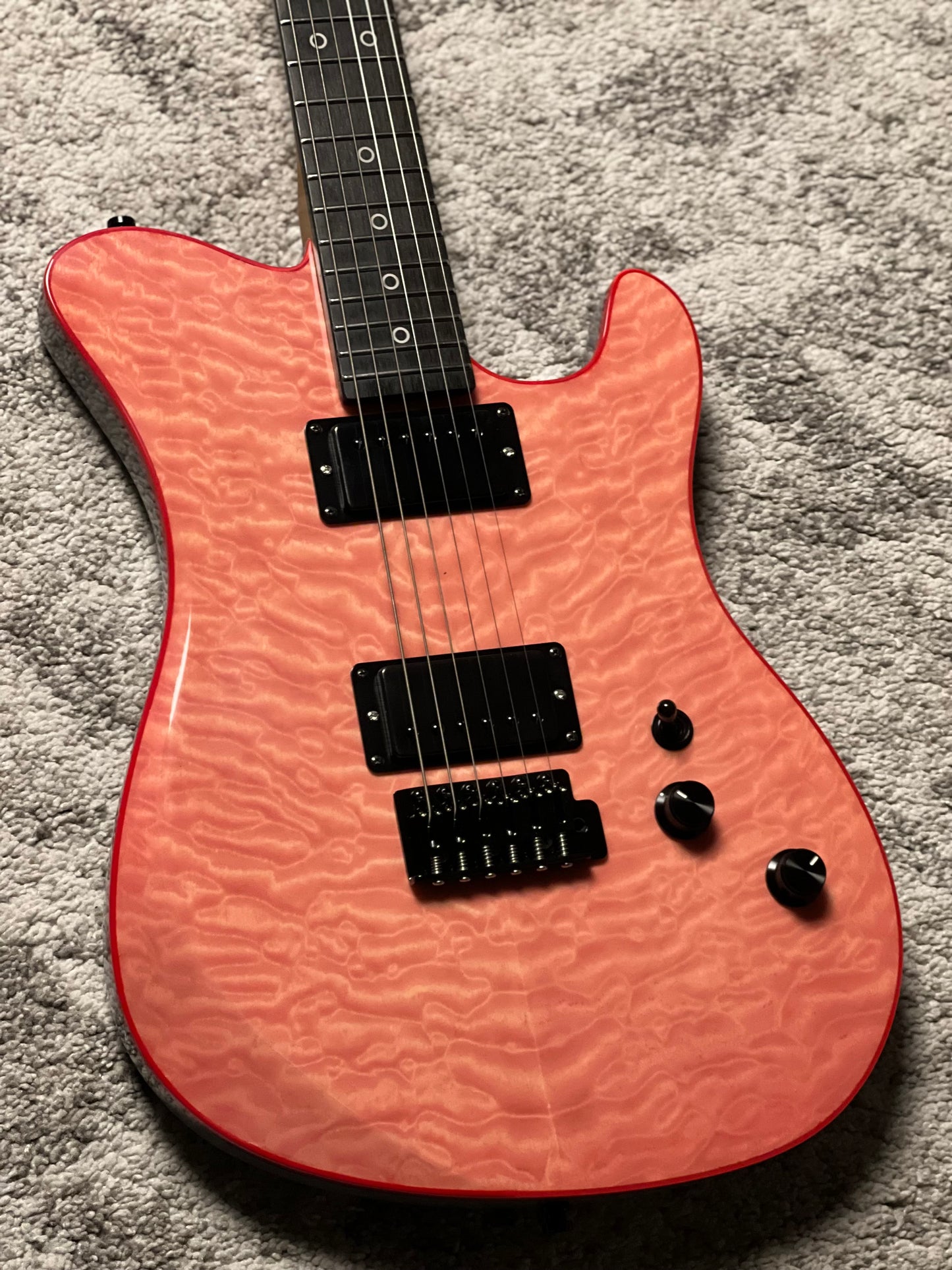 Dhatarattha Custom DTL HH Quilt in Trans Salmon Pink with Rosewood FB