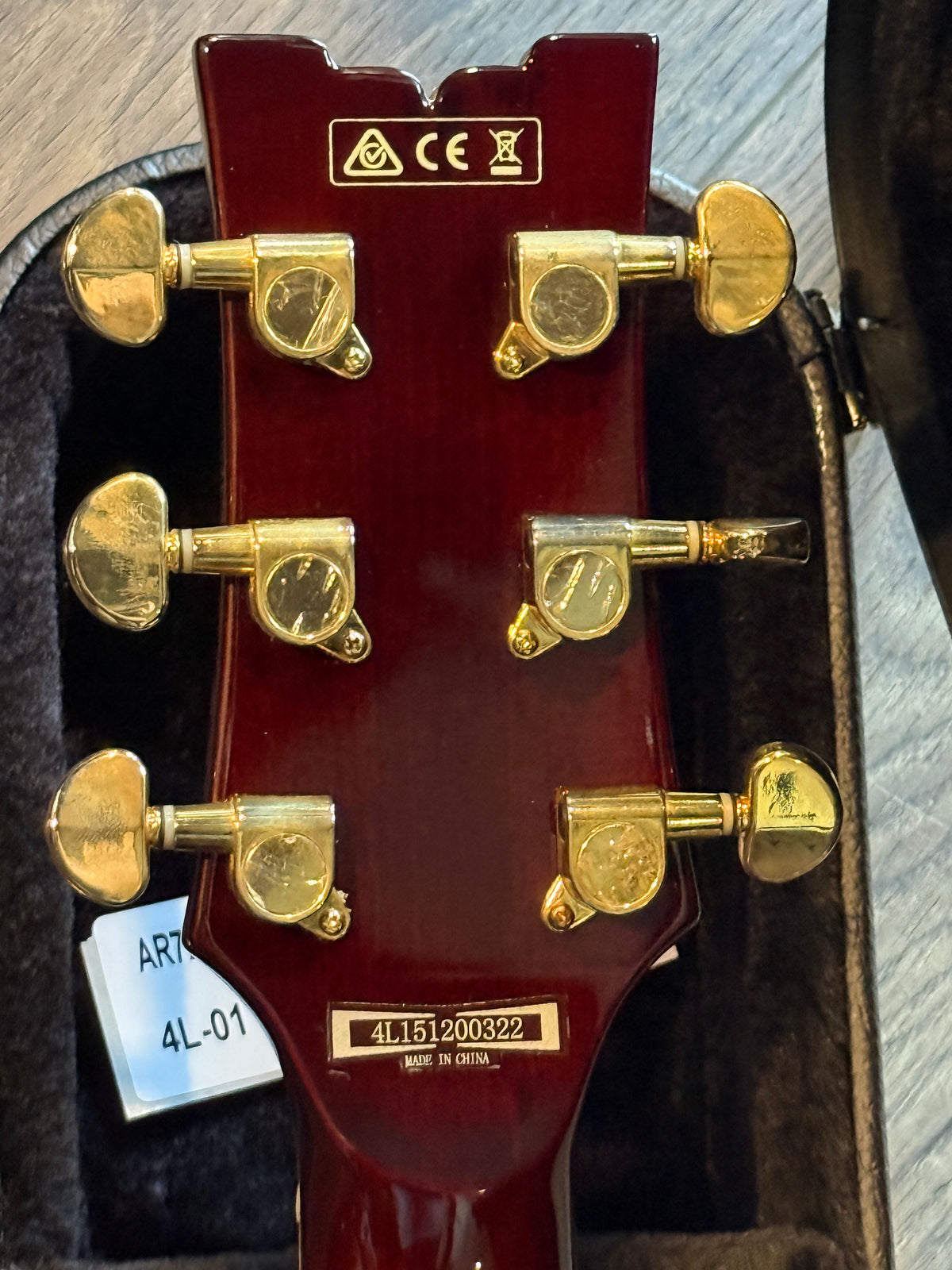 Ibanez AR Series AR725 in Violin Sunburst with Hardshell case