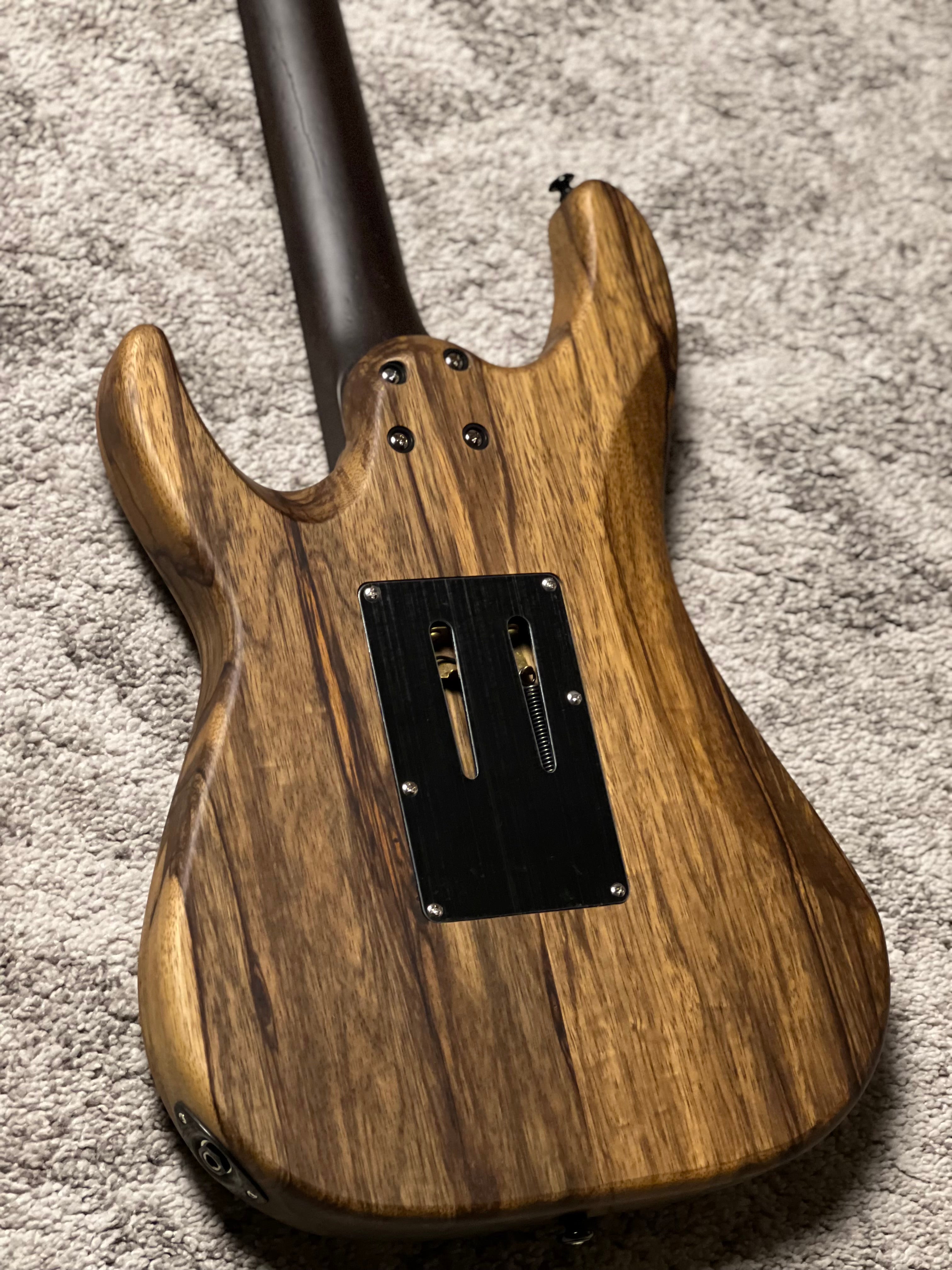 Schecter Sun Valley Super Shredder Exotic in Black Limba W26010855