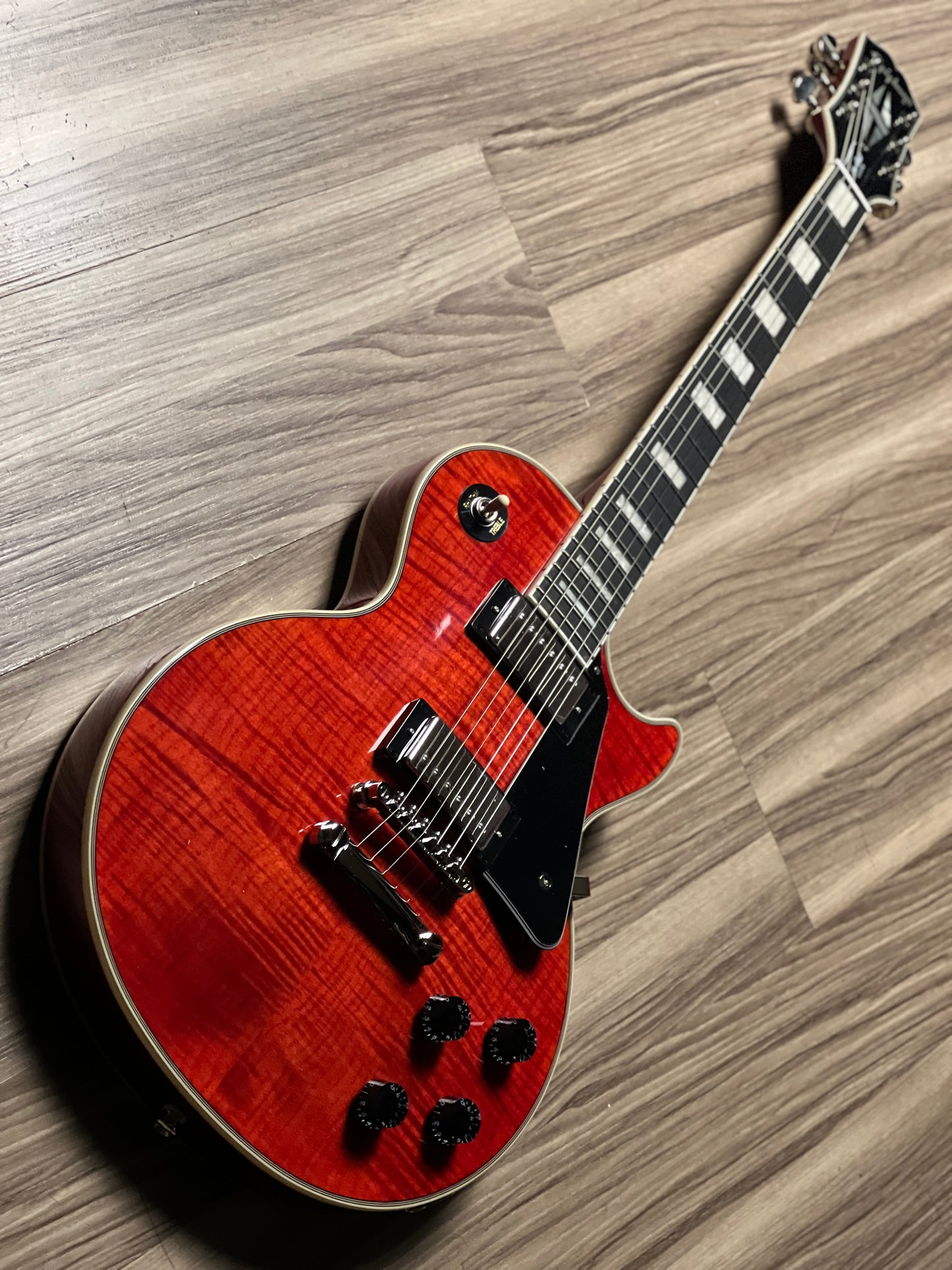 Epiphone Les Paul Custom Figured in Transparent Red w/Premium Gigbag