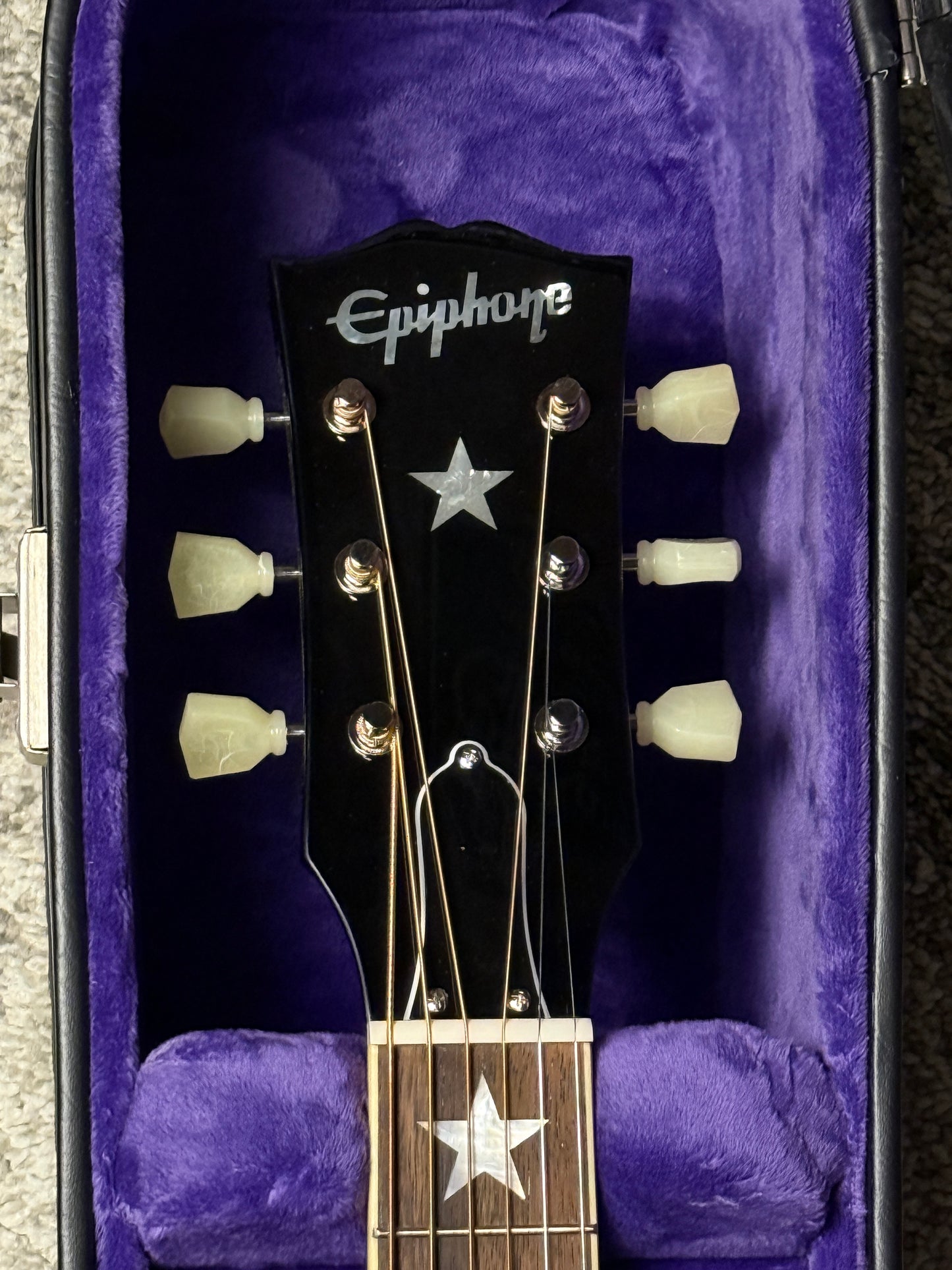 Epiphone J-180 LS Acoustic-electric with Hardshell Case in Ebony (Inspired by Gibson Custom)