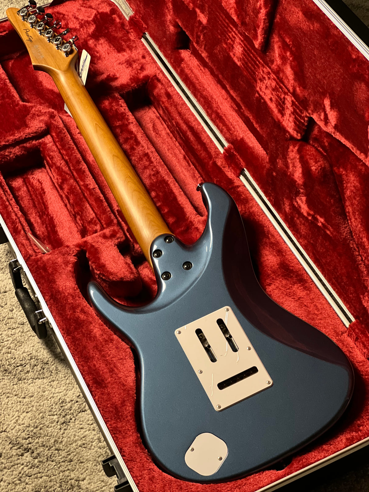 Ibanez Prestige AZ2204N in Prussian Blue Metallic F2530007