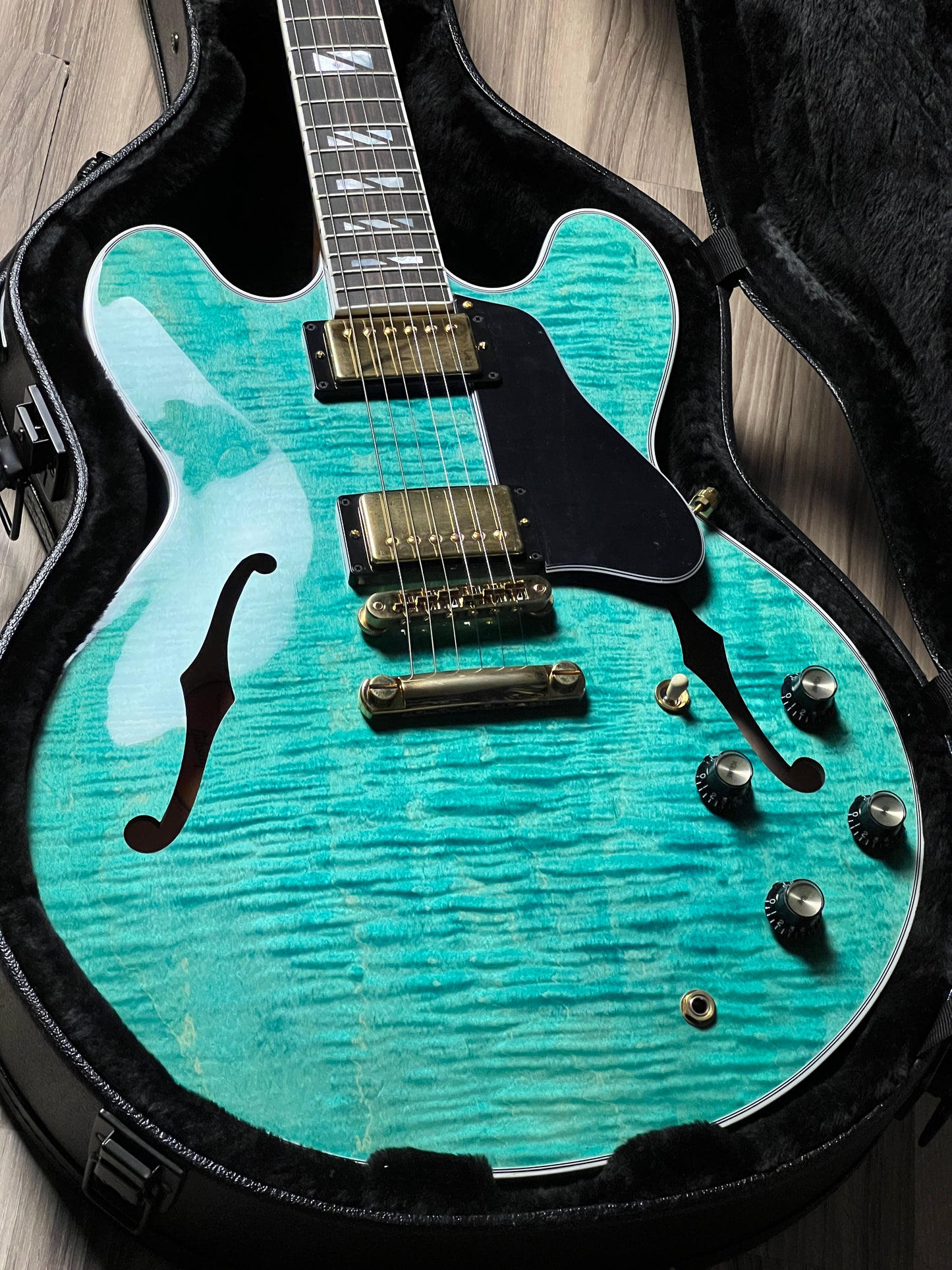 Gibson ES Supreme in Seafoam Green with Case 21624260