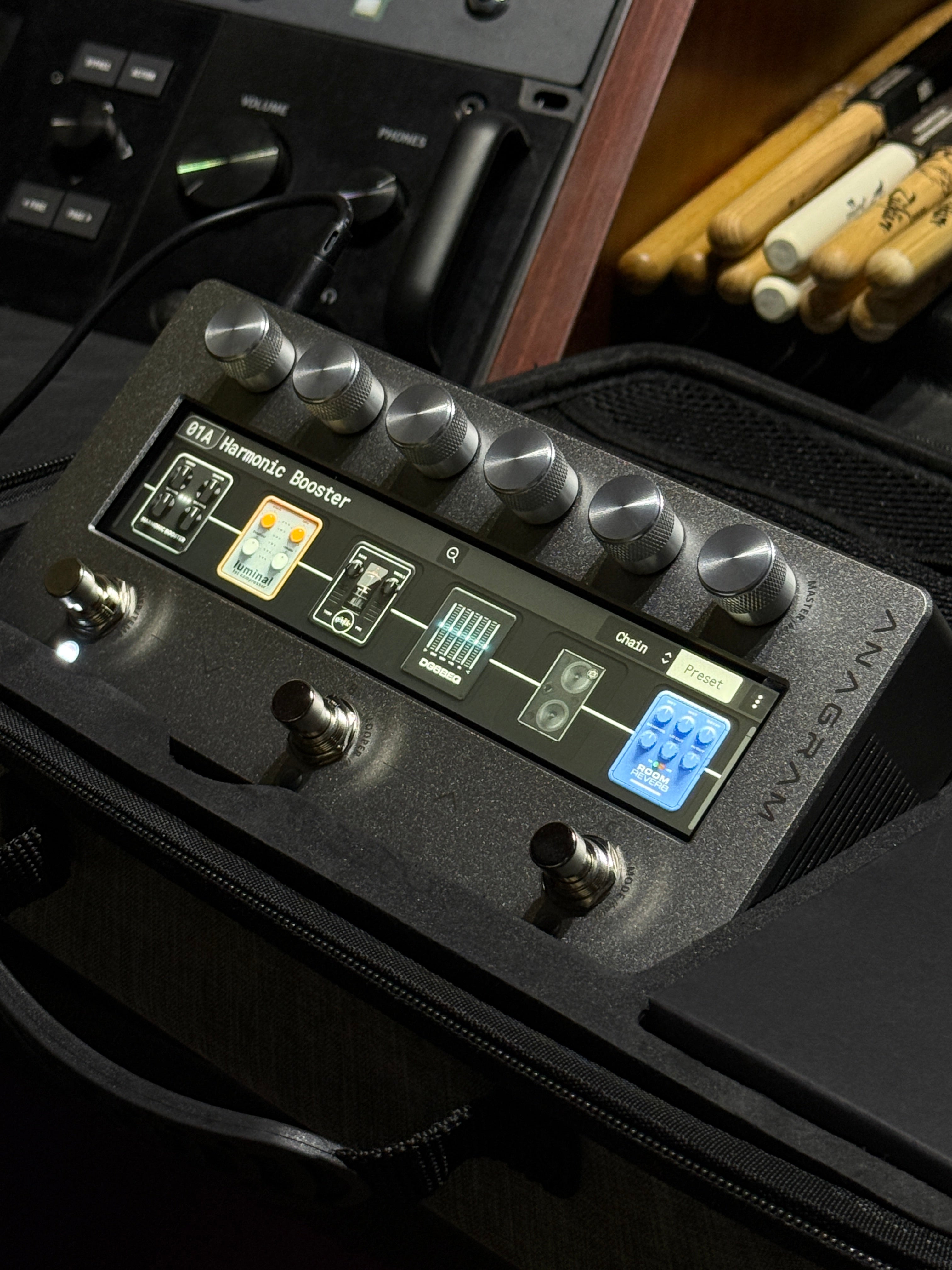 Darkglass Anagram Multi-effects Bass Workstation – nafiriguitar.com