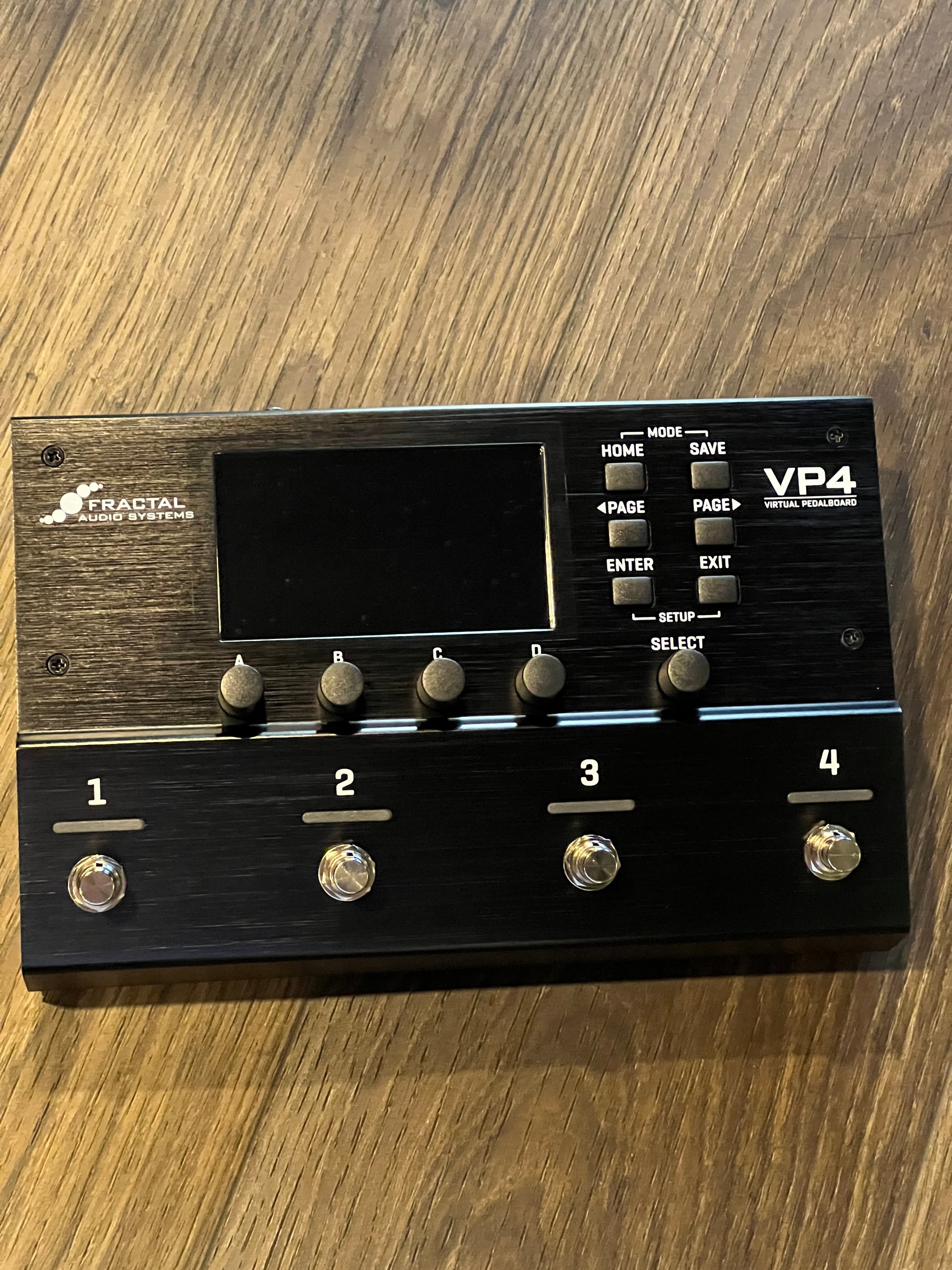 virtual guitar pedal board Fractal Audio VP4 Virtual Pedalboard Compact Multi-FX – nafiriguitar.com