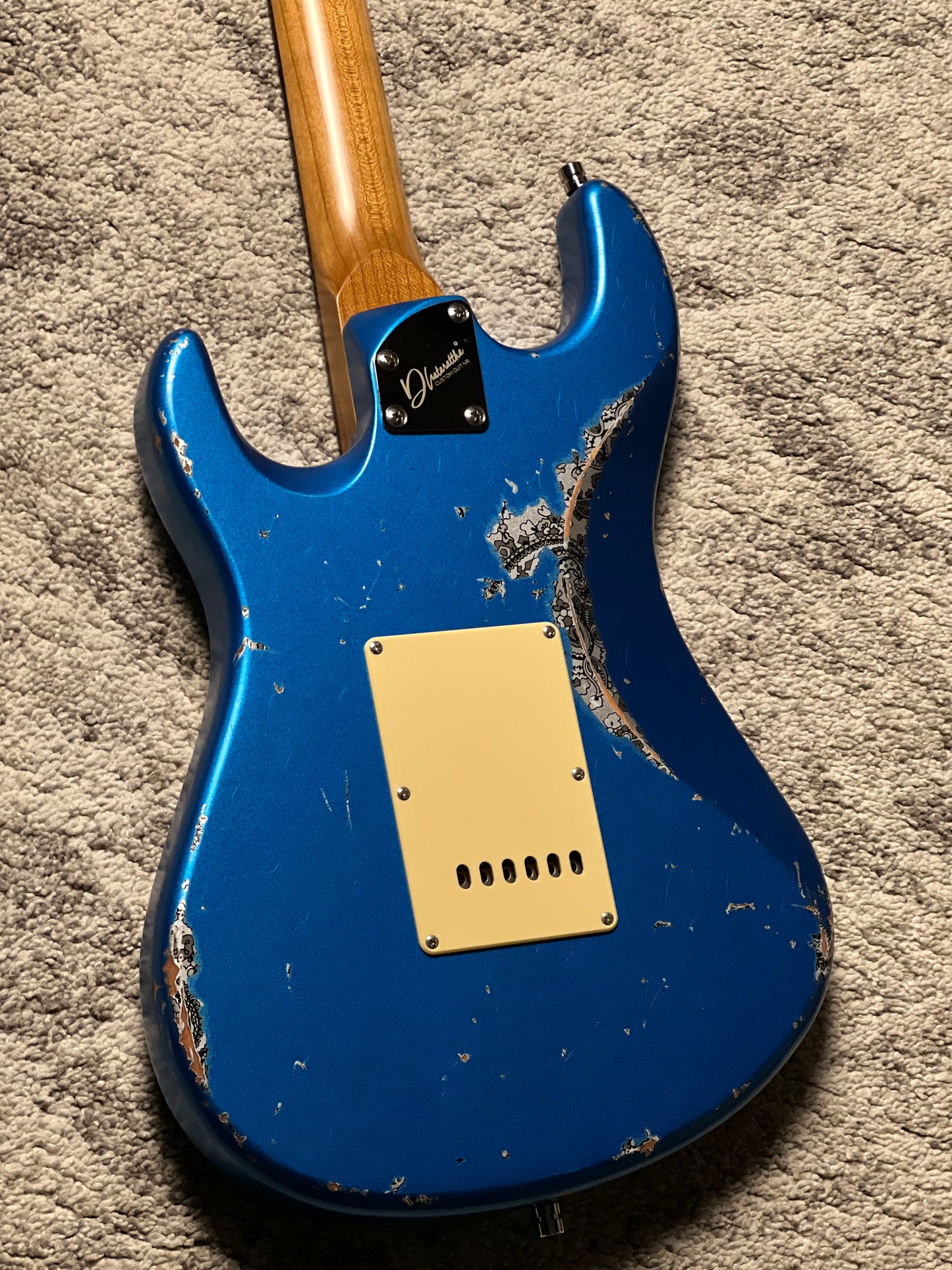 Dhatarattha Performance DST HSS in Blue over Black Paisley with RW FB and Nitrocellulose Lacquer Relic Level 2