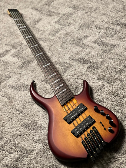 Sire Marcus Miller M6 5-string Headless in Tobacco Sunburst Satin