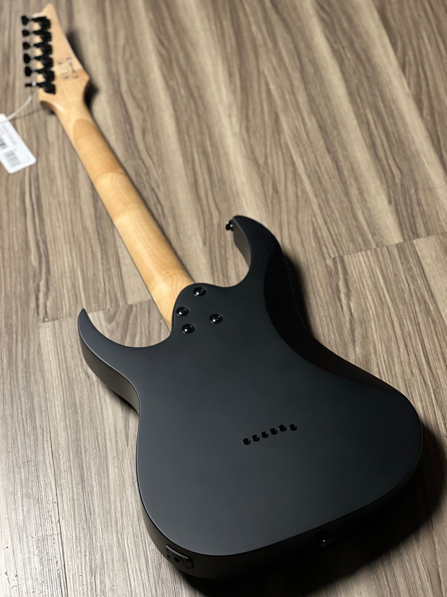 Ibanez GRGR131EX-BKF in Black Flat